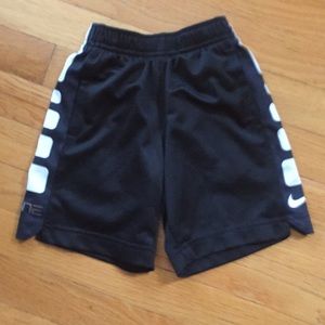 Nike Bottoms - Nike shorts 3t Nike Bottoms - Nike shorts 3t